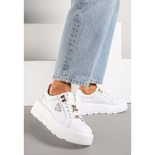 Białe Sneakersy na Grubej Podeszwie ze Skóry Naturalnej z Trójkątną Ozdobą Dollassea ze sklepu born2be.pl w kategorii Buty sportowe damskie - zdjęcie 184185800