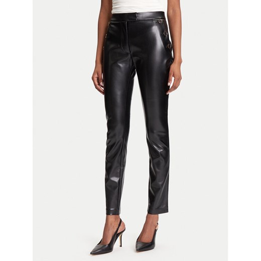 Marciano Guess Spodnie z imitacji skóry 5YGB16 7363A Czarny Slim Fit ze sklepu MODIVO w kategorii Spodnie damskie - zdjęcie 184187400