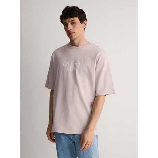 Reserved - T-shirt oversize z nadrukiem - brudny róż Reserved L Reserved wyprzedaż