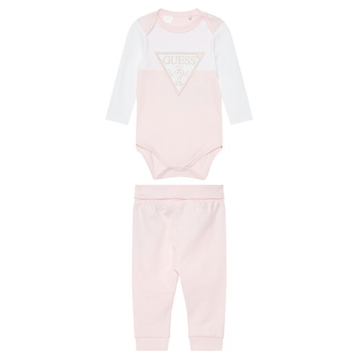 Guess Komplet body i spodnie H5YW08 J1314 Różowy Regular Fit ze sklepu MODIVO w kategorii Odzież dla niemowląt - zdjęcie 184197033