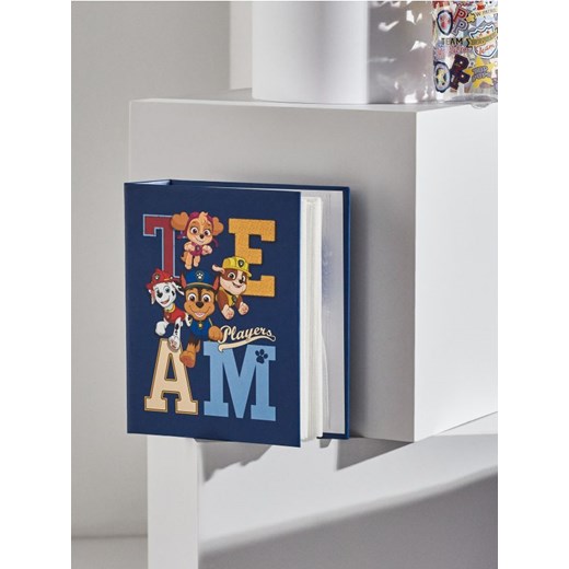 Sinsay - Album na zdjęcia kieszeniowy, 200 zdjęć Paw Patrol - wielobarwny ze sklepu Sinsay w kategorii Zabawki - zdjęcie 184203631