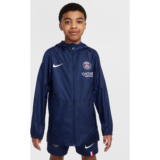 Przeciwdeszczowa kurtka piłkarska z kapturem dla dużych dzieci Nike Paris Saint-Germain Academy Pro - Niebieski ze sklepu Nike poland w kategorii Kurtki chłopięce - zdjęcie 184204002