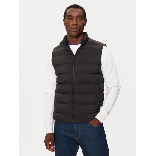 Tommy Hilfiger Bezrękawnik MW0MW37255 Czarny Regular Fit ze sklepu MODIVO w kategorii Kamizelki męskie - zdjęcie 184206811