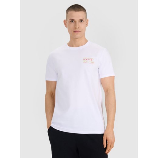 Męski t-shirt z nadrukiem 4F 4FRSS25TTSHM2994 - biały ze sklepu Sportstylestory.com w kategorii T-shirty męskie - zdjęcie 184208230