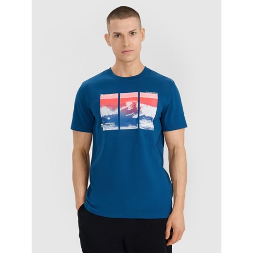 Męski t-shirt z nadrukiem 4F 4FRSS25TTSHM2995 - turkusowy ze sklepu Sportstylestory.com w kategorii T-shirty męskie - zdjęcie 184208270