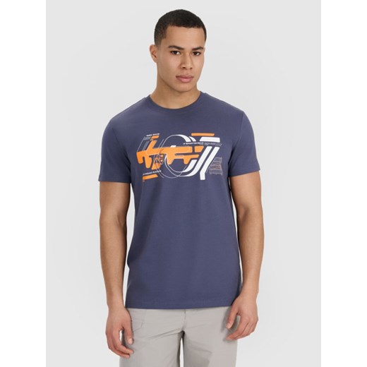 Męski t-shirt z nadrukiem 4F 4FRSS25TTSHM2998 - granatowy ze sklepu Sportstylestory.com w kategorii T-shirty męskie - zdjęcie 184208360