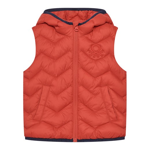 United Colors Of Benetton Kamizelka 2TWDGJ00G Czerwony Regular Fit ze sklepu MODIVO w kategorii Kamizelki chłopięce - zdjęcie 184215814