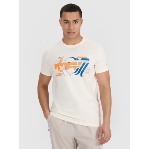 Męski t-shirt z nadrukiem 4F 4FRSS25TTSHM2999 - beżowy ze sklepu Sportstylestory.com w kategorii T-shirty męskie - zdjęcie 184221302