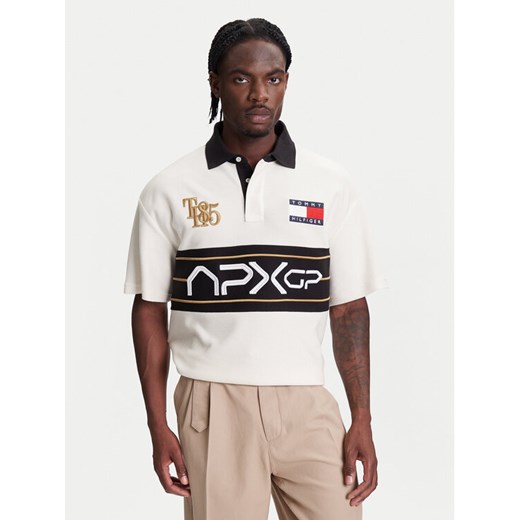 Tommy Hilfiger Polo F1 Movie Race Day MW0MW41393 Écru Relaxed Fit ze sklepu MODIVO w kategorii T-shirty męskie - zdjęcie 184235184