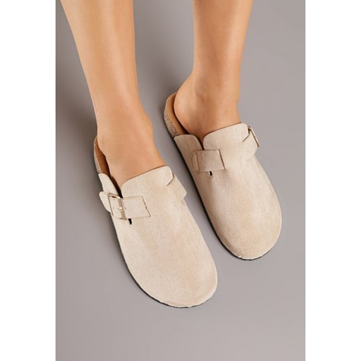 Klapki damskie Born2be 