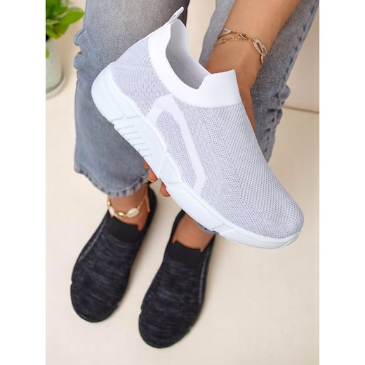 Royalfashion Wsuwane damskie materiałowe buty sportowe Vena ze sklepu royalfashion.pl w kategorii Buty sportowe damskie - zdjęcie 184237893