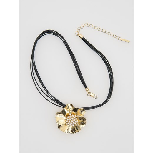 Złoty naszyjnik Reserved 