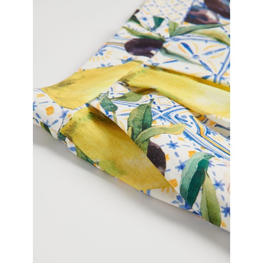 Reserved - Wzorzyste szorty z lnem - wielobarwny Reserved XS Reserved