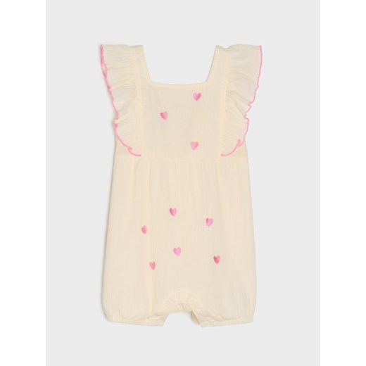 Sinsay - Kombinezon z falbaną i ozdobnym haftem - kremowy Sinsay 74 (6-9 m) Sinsay