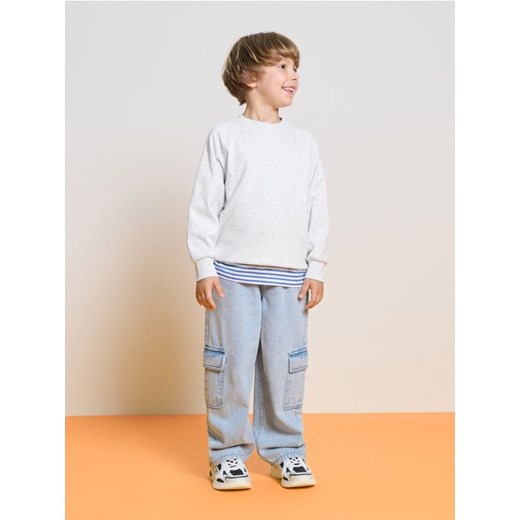 Sinsay - Jeansy cargo loose fit - niebieski ze sklepu Sinsay w kategorii Spodnie chłopięce - zdjęcie 184246834