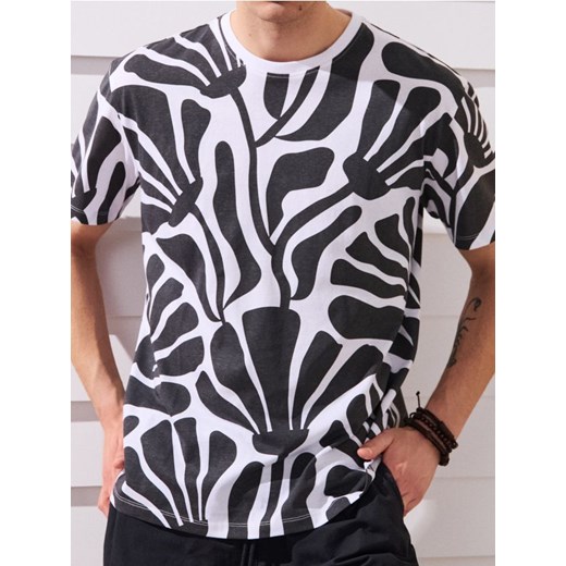 Sinsay - Koszulka z motywem allover - biały ze sklepu Sinsay w kategorii T-shirty męskie - zdjęcie 184247184