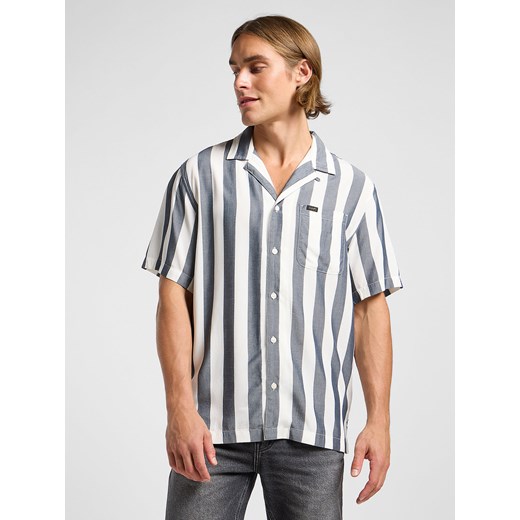 LEE MĘSKA KOSZULA LEE RESORT SHIRT RIVET NAVY 112364214 ze sklepu YouNeedit.pl w kategorii Koszule męskie - zdjęcie 184249951