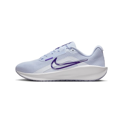 Damskie buty do biegania po asfalcie Nike Downshifter 13 - Szary ze sklepu Nike poland w kategorii Buty sportowe damskie - zdjęcie 184264610