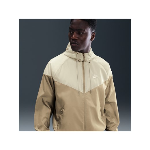 Męska kurtka z kapturem Nike Sportswear Windrunner - Brązowy ze sklepu Nike poland w kategorii Kurtki męskie - zdjęcie 184264650