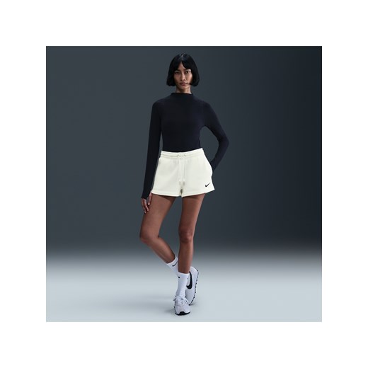 Damskie spodenki ze średnim stanem 5 cm Nike Sportswear Phoenix Fleece - Biel ze sklepu Nike poland w kategorii Szorty - zdjęcie 184264713
