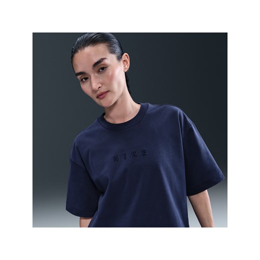 Damski T-shirt o luźnym kroju z krótkim rękawem Nike Sportswear - Niebieski ze sklepu Nike poland w kategorii Bluzki damskie - zdjęcie 184264823