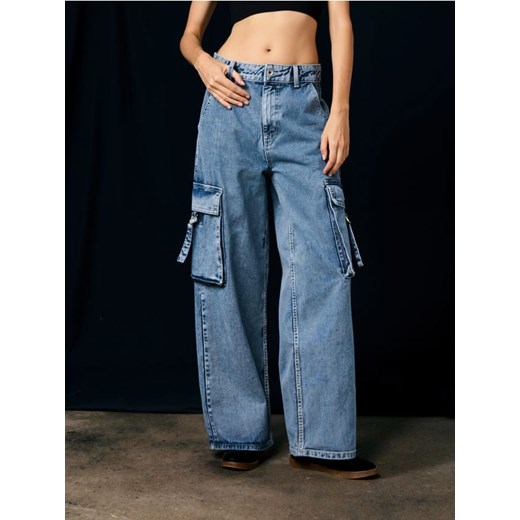 Sinsay - Jeansy wide leg cargo - niebieski ze sklepu Sinsay w kategorii Jeansy damskie - zdjęcie 184277162