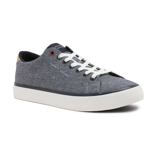 Tommy Hilfiger Sneakersy TH HI VULC LOW CHAMBRAY ze sklepu Gomez Fashion Store w kategorii Buty sportowe męskie - zdjęcie 184302734