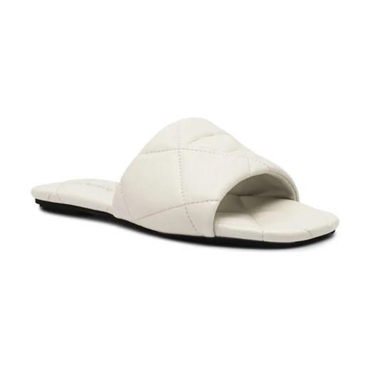 Emporio Armani Klapki ze sklepu Gomez Fashion Store w kategorii Klapki damskie - zdjęcie 184303831
