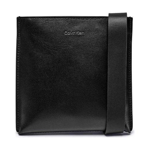 Calvin Klein Skórzana reporterka GLOW ze sklepu Gomez Fashion Store w kategorii Torby męskie - zdjęcie 184308314