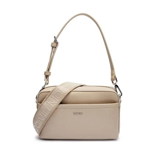 Calvin Klein Torebka na ramię ze sklepu Gomez Fashion Store w kategorii Listonoszki - zdjęcie 184308352
