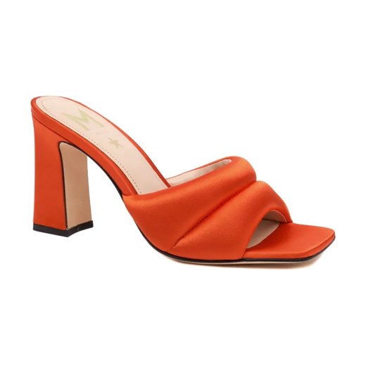 Marella Skórzane klapki ze sklepu Gomez Fashion Store w kategorii Klapki damskie - zdjęcie 184308384