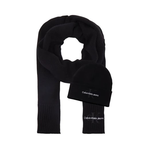 Calvin Klein Jeans Szal + czapka GIFTING LOGO ze sklepu Gomez Fashion Store w kategorii Czapki zimowe damskie - zdjęcie 184316643