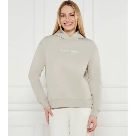 Calvin Klein Bluza HERO LOGO | Regular Fit ze sklepu Gomez Fashion Store w kategorii Bluzy damskie - zdjęcie 184322662