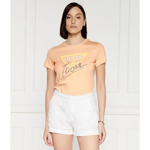 GUESS T-shirt ICON TEE | Regular Fit ze sklepu Gomez Fashion Store w kategorii Bluzki damskie - zdjęcie 184324064