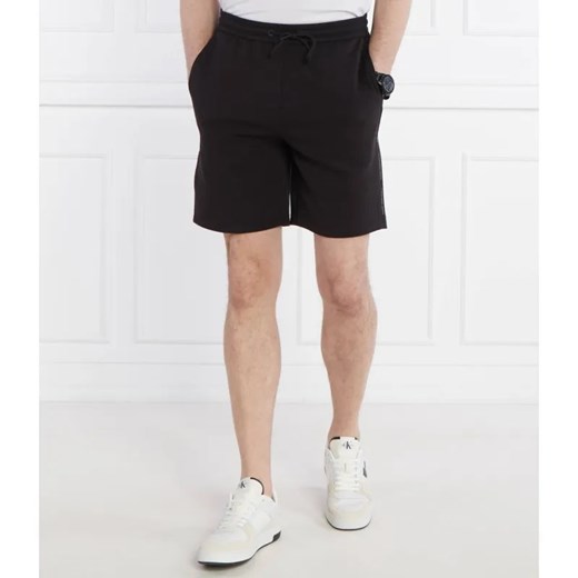 Calvin Klein Jeans Szorty | Regular Fit ze sklepu Gomez Fashion Store w kategorii Spodenki męskie - zdjęcie 184337171