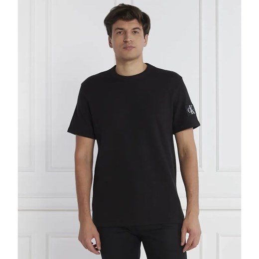 Calvin Klein Jeans T-shirt BADGE WAFFLE | Regular Fit ze sklepu Gomez Fashion Store w kategorii T-shirty męskie - zdjęcie 184339114