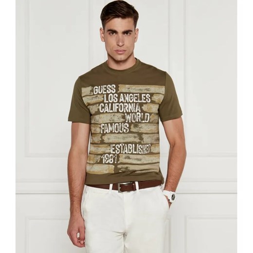 GUESS T-shirt WORLD FAMOUS | Slim Fit ze sklepu Gomez Fashion Store w kategorii T-shirty męskie - zdjęcie 184342000