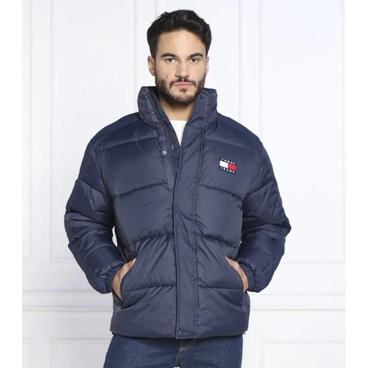 Tommy Jeans Kurtka BADGE PUFFER | Regular Fit ze sklepu Gomez Fashion Store w kategorii Kurtki męskie - zdjęcie 184342183
