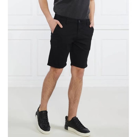 GUESS Szorty MYRON | Slim Fit ze sklepu Gomez Fashion Store w kategorii Spodenki męskie - zdjęcie 184343270