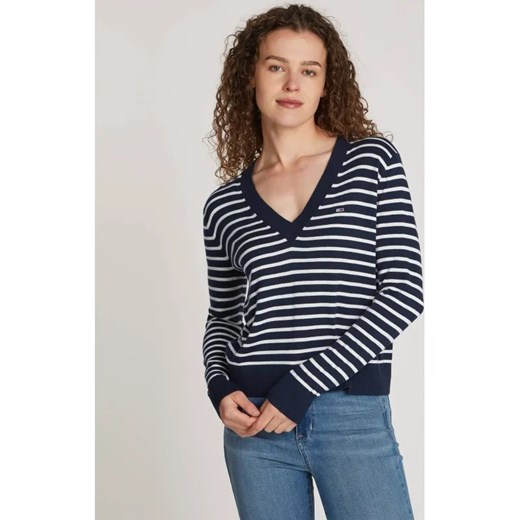 Tommy Jeans Sweter essential | Regular Fit ze sklepu Gomez Fashion Store w kategorii Swetry damskie - zdjęcie 184343622