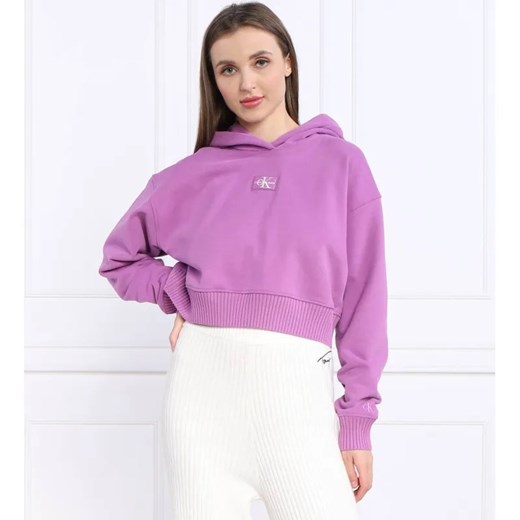 Calvin Klein Jeans Bluza BADGE WIDE SLEEVES | Cropped Fit ze sklepu Gomez Fashion Store w kategorii Bluzy damskie - zdjęcie 184343761