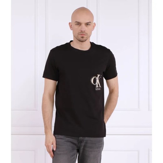 Calvin Klein Jeans T-shirt CK SPRAY | Regular Fit ze sklepu Gomez Fashion Store w kategorii T-shirty męskie - zdjęcie 184344323
