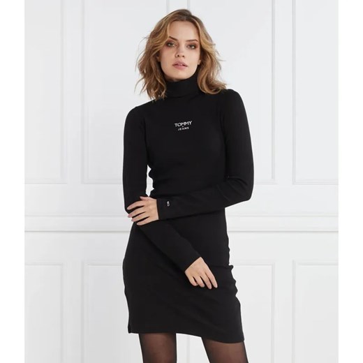 Tommy Jeans Sukienka TJW TURTLENECK ESS LOGO ze sklepu Gomez Fashion Store w kategorii Sukienki - zdjęcie 184346011