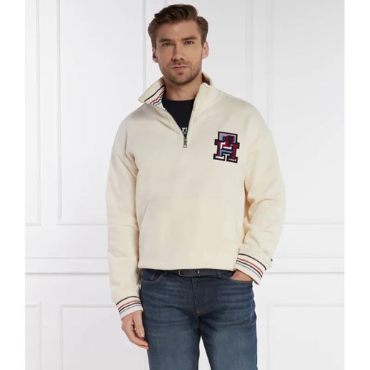 Tommy Hilfiger Bluza MONOGRAM TIPPED 1/4 ZIP | Oversize fit ze sklepu Gomez Fashion Store w kategorii Bluzy męskie - zdjęcie 184346633