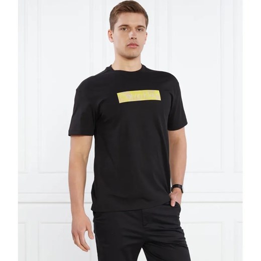 Calvin Klein T-shirt CAMO RAISED BOX LOGO | Comfort fit ze sklepu Gomez Fashion Store w kategorii T-shirty męskie - zdjęcie 184350870