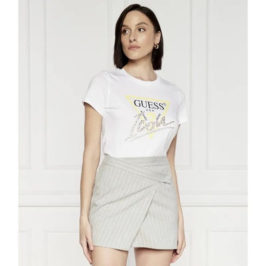 GUESS T-shirt ICON TEE | Regular Fit ze sklepu Gomez Fashion Store w kategorii Bluzki damskie - zdjęcie 184353624