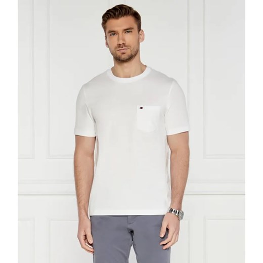 Tommy Hilfiger T-shirt POCKET TEE | Regular Fit ze sklepu Gomez Fashion Store w kategorii T-shirty męskie - zdjęcie 184355660
