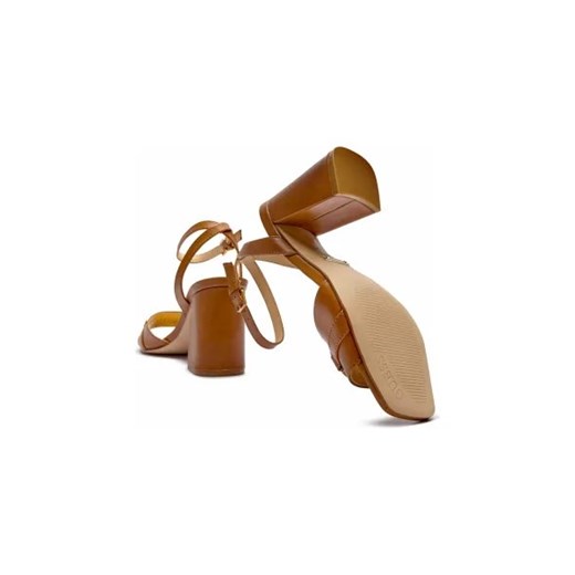 Guess Skórzane sandały na słupku GRATO Guess 37 Gomez Fashion Store wyprzedaż