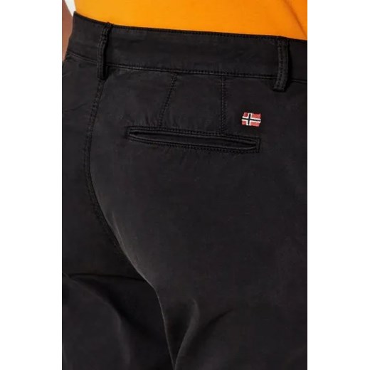 Napapijri Spodnie chino M-PUYO SUM 041 | Slim Fit Napapijri 34 promocja Gomez Fashion Store