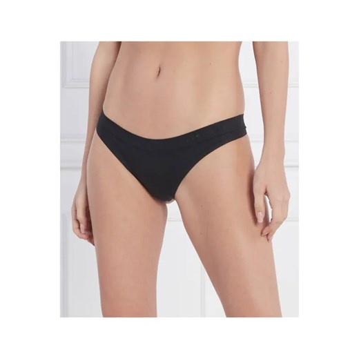 Calvin Klein Underwear Stringi ze sklepu Gomez Fashion Store w kategorii Majtki damskie - zdjęcie 184503123